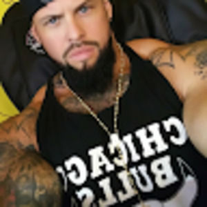 Meet your Posher, Adrian